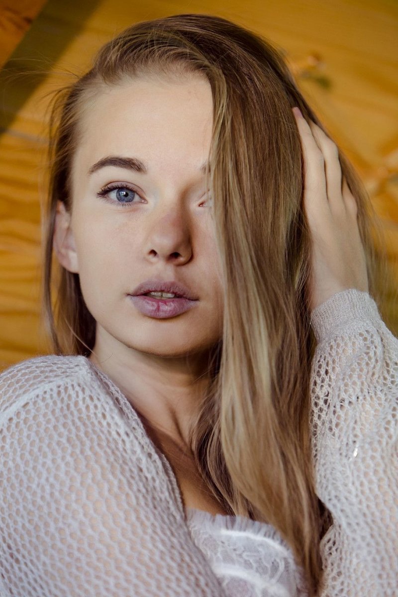 Оксанушка, 21